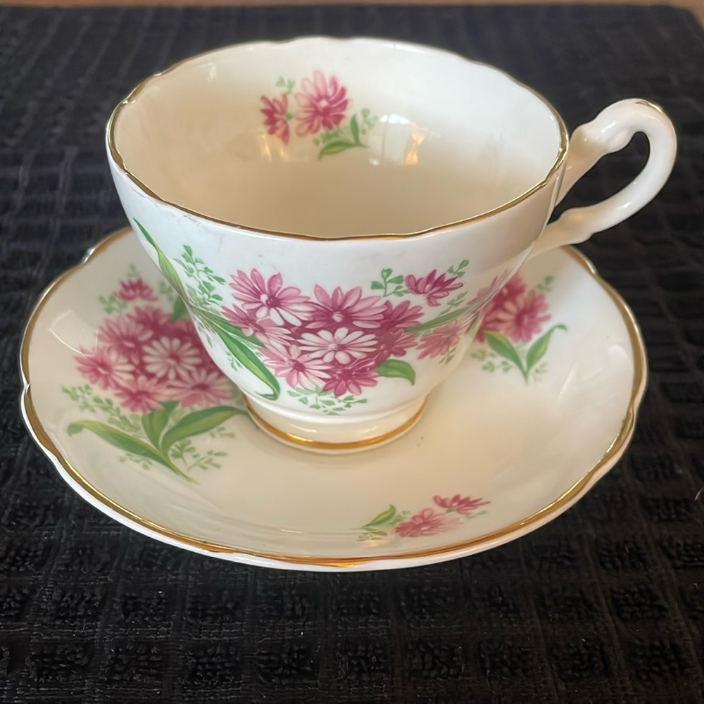 English tea set cup & saucer by English castle made in Staffordshire England